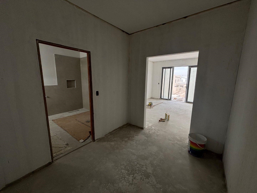 4 Bedroom Property for Sale in Sandown Western Cape